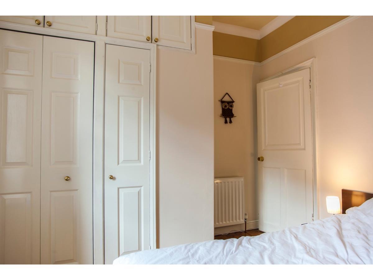 Historic Dean Village Treasure, Sleeps 4 Edinburgh Exterior foto